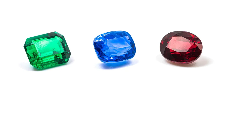 Smaragd, Saphir und Rubin